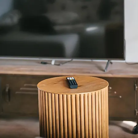 Apartment Cryo Ix