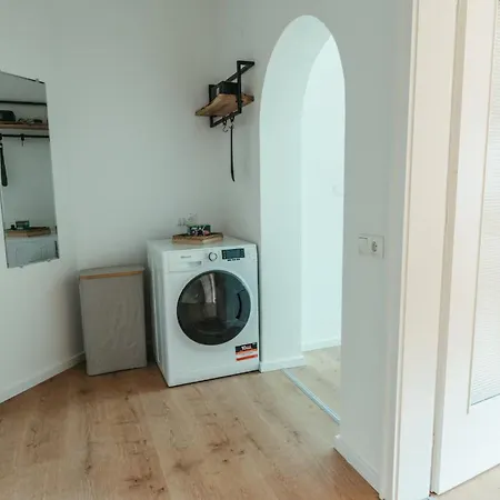 Cryo Ix Apartment *