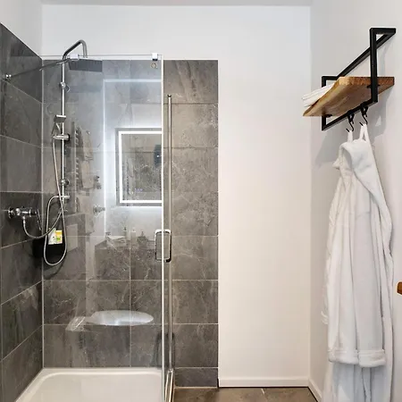 Cryo Ix Apartment